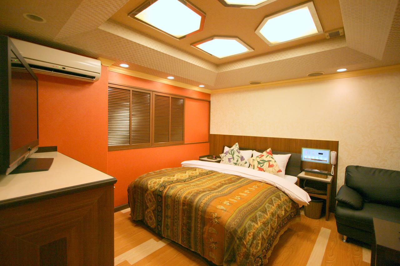 Hotel Celavie Osakajokitazume (Adults Only) Екстериор снимка